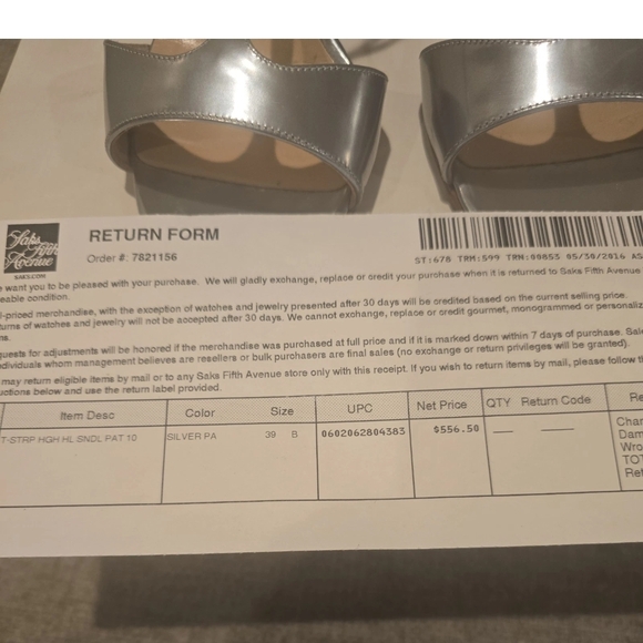 Manolo Blahnik Metallic Silver Heels - Picture 5 of 7